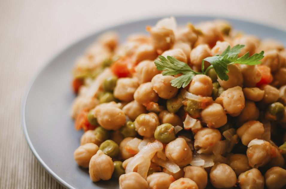 légumineuses et sources de protéines végétales difficiles à digérer comme les pois chiches et lentilles